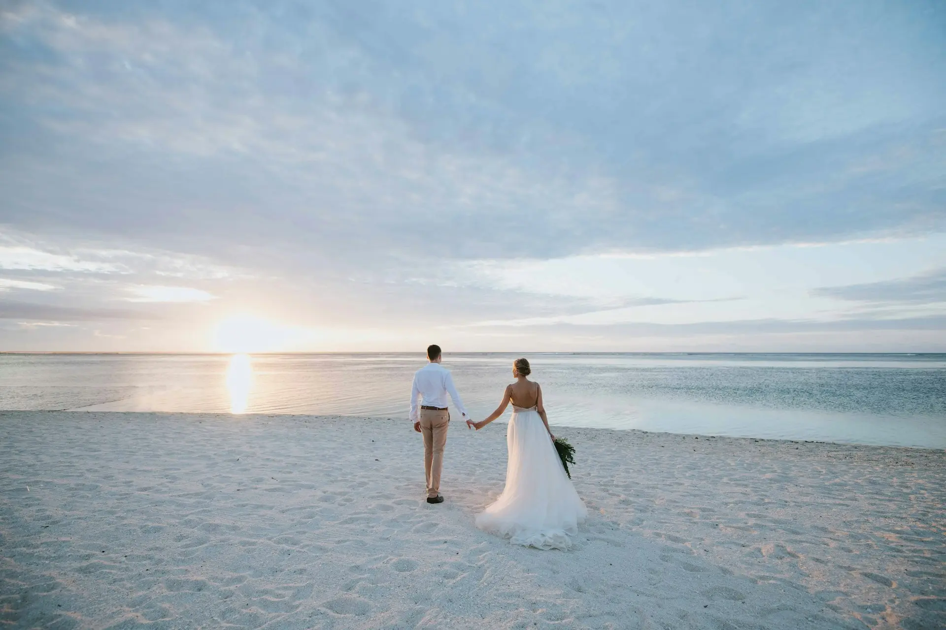Casamento na praia: como organizar e o que considerar